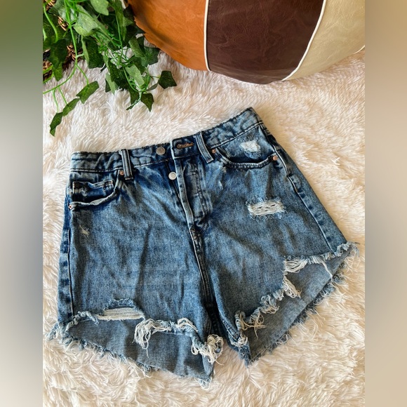 High Waist Distressed Medium Wash Ripped Jean Shorts - Picture 5 of 16